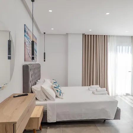 Antonio Aparthotel