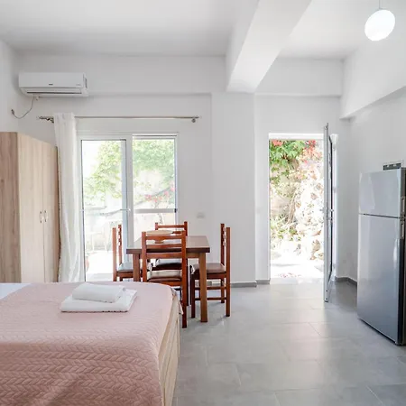 Antonio Aparthotel